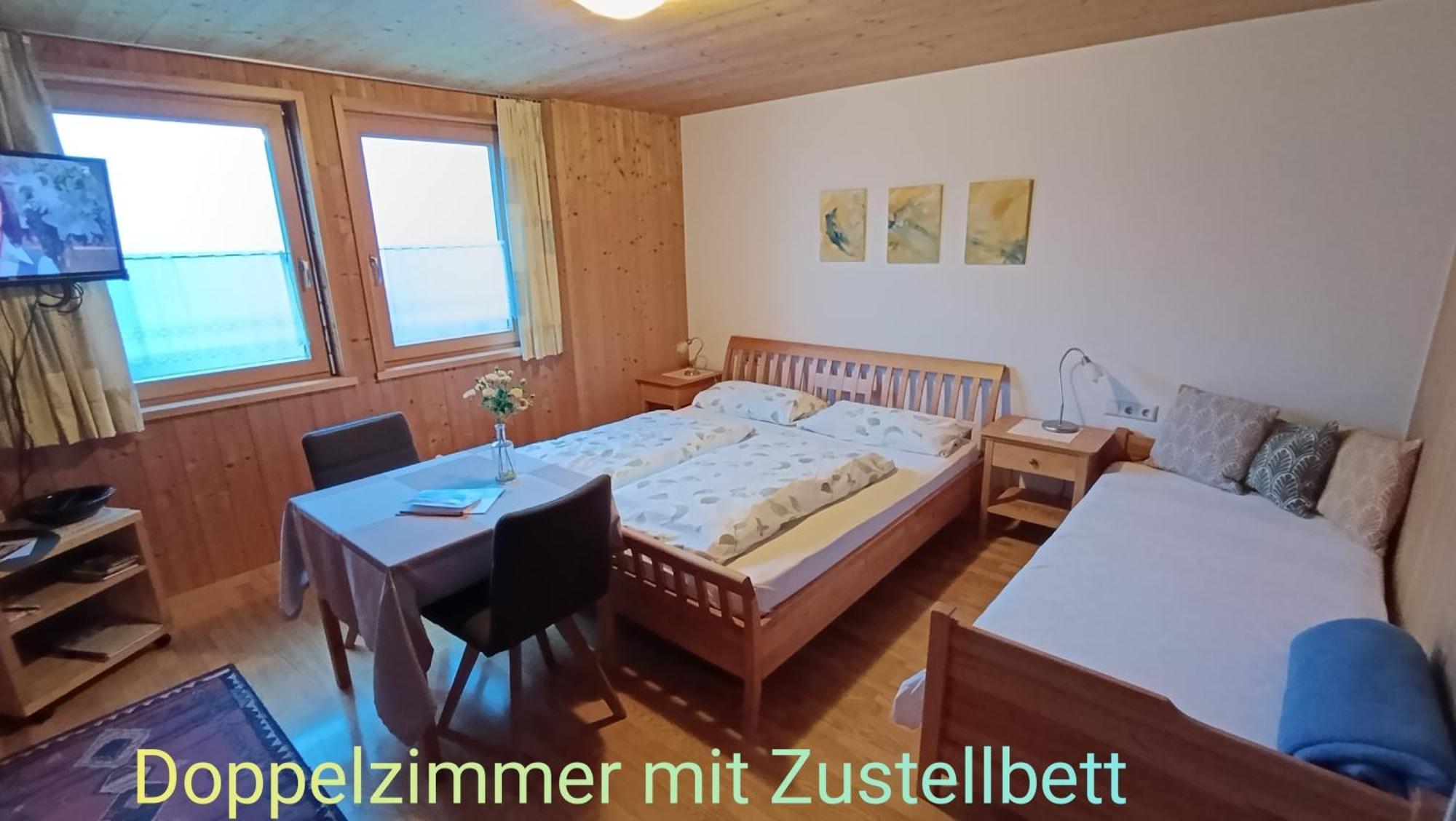 מלאו Gaestehaus Lutz מראה חיצוני תמונה